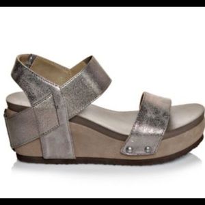 axxiom chloe booties